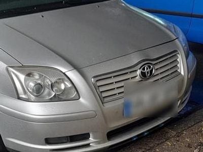 Gebraucht Toyota Avensis 116 PS (85 kW) 2005 Grau Kombi