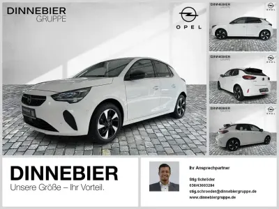 Używany Opel Corsa-e Elegance 100 kW (136 KM) 2022 Biały Hatchback
