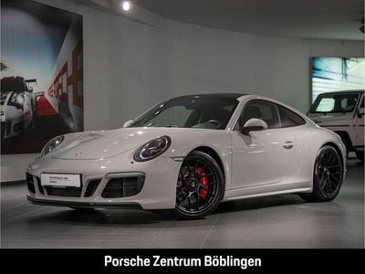 Porsche 911 Carrera GTS