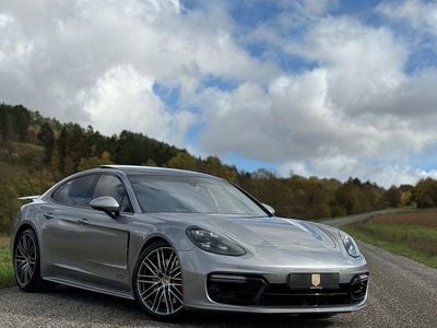 Porsche Panamera GTS