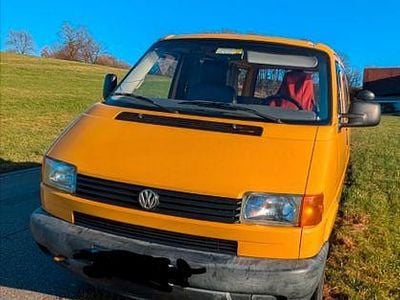 Gebraucht VW T4 77 PS (56 kW) 2000 Gelb Van