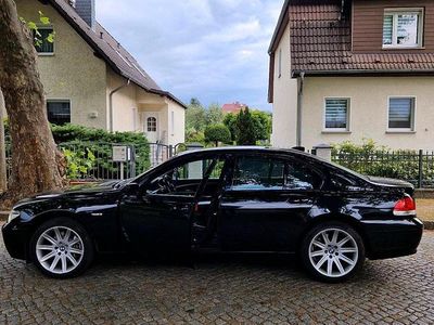 Gebraucht BMW 745 Luxury Line 333 PS (244 kW) 2004 Schwarz Limousine
