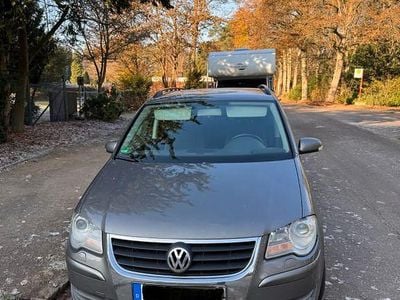 Gebraucht VW Touran 140 PS (102 kW) 2007 Grau Van / Kleinbus