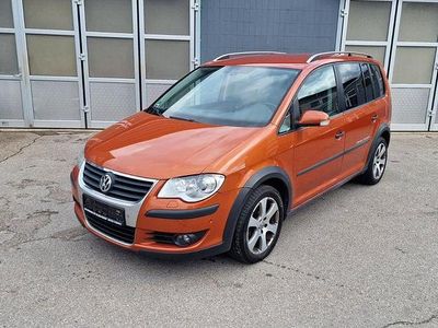 Gebraucht VW Touran Cross 140 PS (102 kW) 2008 Orange Van / Kleinbus