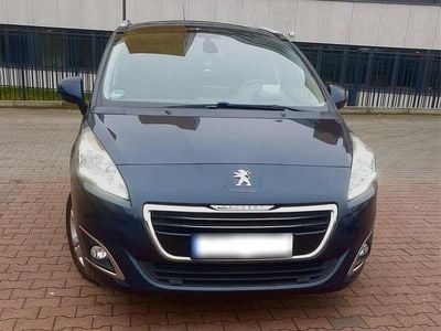 Gebraucht Peugeot 5008 165 PS (121 kW) 2016 Blau Van / Kleinbus