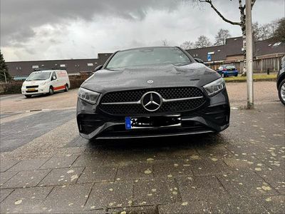 Usata Mercedes A200 164 CV (120 kW) 2024 Nero Berlina