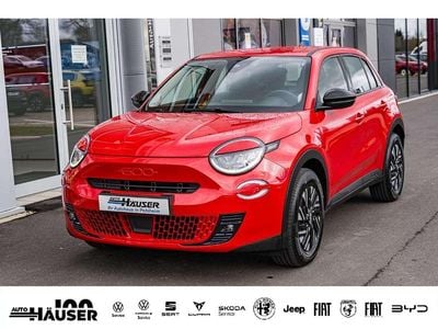 Usado Fiat 600 Red 114 kW (156 HP) 2024 Vermelho SUV