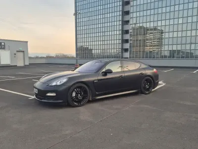 Usata Porsche Panamera 4S 400 CV (294 kW) 2012 Blu Berlina