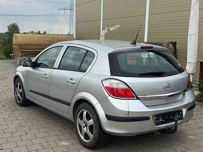 Gebraucht Opel Astra Enjoy 105 PS (77 kW) 2004 Grau Limousine