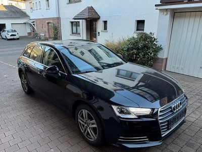 Schwarz Gebraucht 2019 Audi A4 Ambiente Kombi | 20.400 € (Guter Preis)