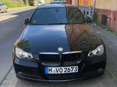Gebraucht BMW 318 129 PS (94 kW) 2006 Schwarz Limousine