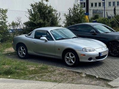 Usata Mazda MX5 110 CV (80 kW) 2001 Grigio Cabrio
