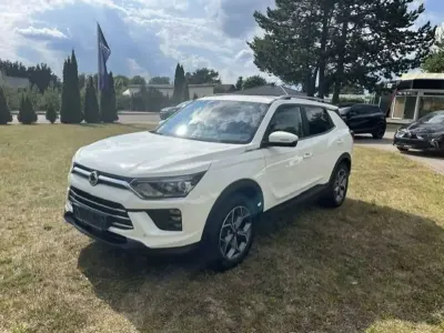 Gebraucht SsangYong Korando 163 PS (119 kW) 2020 Waa grand white SUV