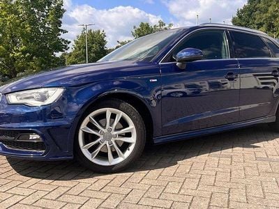Gebraucht Audi A3 Ambition 150 PS (110 kW) 2015 Blau Limousine