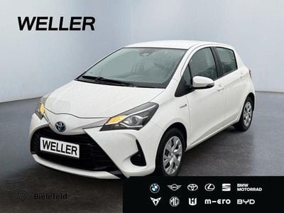 Gebraucht Toyota Yaris Hybrid Team 101 PS (74 kW) 2019 Weiss Kleinwagen