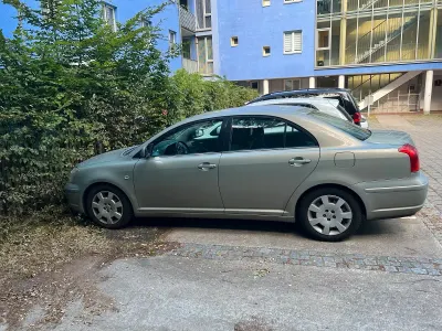 Gebraucht Toyota Avensis T2 129 PS (94 kW) 2005 Limousine