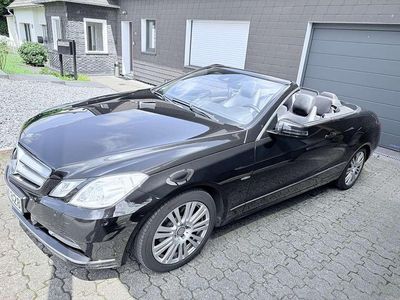 Mercedes E200