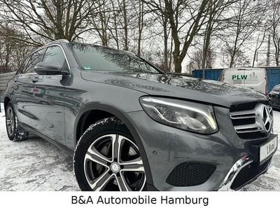 Gebraucht Mercedes GLC250 211 PS (155 kW) 2016 Selenitgrau SUV
