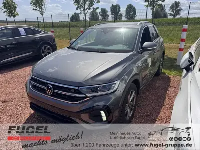 Gebraucht VW T-Roc IQ Drive 150 PS (110 kW) 2023 Indiumgrau metallic SUV