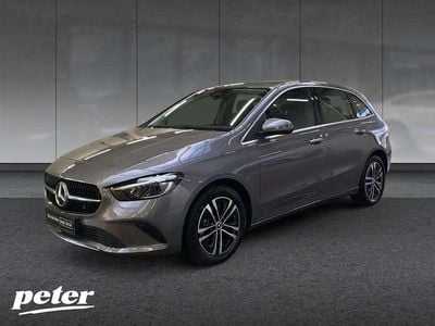 Gebraucht Mercedes E250 Advanced 163 PS (119 kW) 2024 Metalliclack mountaingrau Kombi