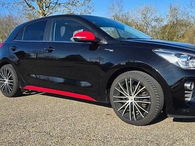 Gebraucht Kia Rio Platinum Edition 120 PS (88 kW) 2017 Schwarz Limousine