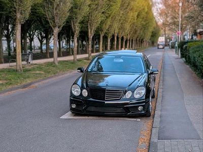Usata Mercedes E500 387 CV (284 kW) 2007 Nero Berlina