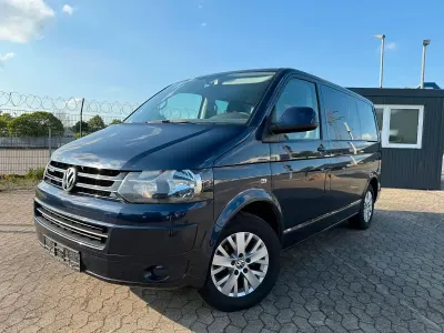 Używany VW T5 Comfortline 140 KM (102 kW) 2014 Niebieski Van