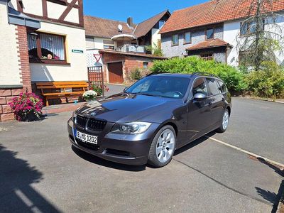 Grau Gebraucht 2008 BMW 325 Kombi | 8.299 € (Etwas zu teuer)