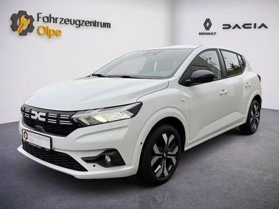 Weiß Gebraucht 2024 Dacia Sandero Journey Limousine | 17.990 € (Fairer Preis)