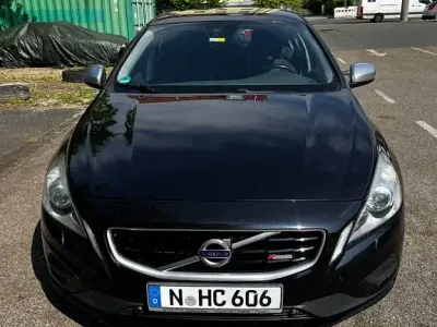 Occasion Volvo S60 R-Design 163 ch (119 kW) 2013 Noir Berline