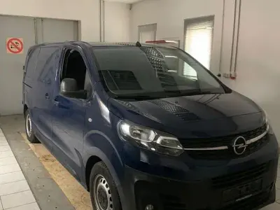 Gebraucht Opel Vivaro-e Combi Edition 120 PS (88 kW) 2024 Blau Van / Kleinbus