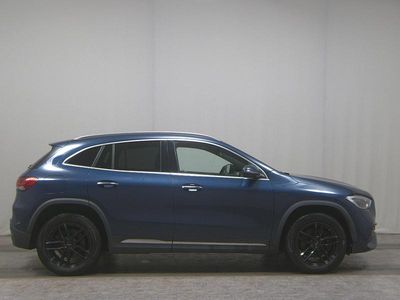 Gebraucht Mercedes GLA250 AMG line 218 PS (160 kW) 2021 Blau SUV
