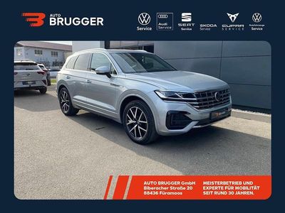 Gebraucht VW Touareg R-line 286 PS (210 kW) 2023 Oyster silver metallic SUV