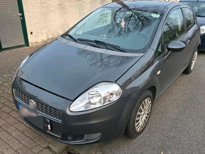 Gebraucht Fiat Punto 70 PS (51 kW) 2009 Grau Kleinwagen