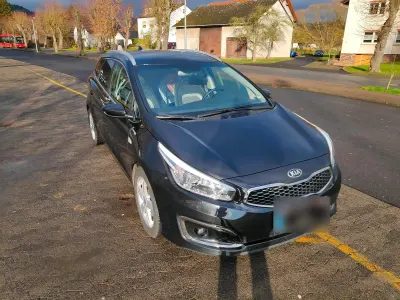 Gebraucht Kia Ceed Sportswagon Platinum Edition 136 PS (100 kW) 2017 Schwarz Kombi