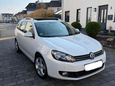 Gebraucht VW Golf VI Highline 105 PS (77 kW) 2010 Weiß Kleinwagen
