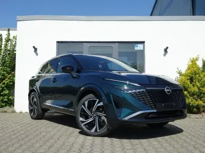 Neu Nissan Qashqai Tekna+ 158 PS (116 kW) 2026 Grün SUV
