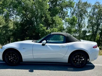 Gebraucht Mazda MX5 Sports-Line 160 PS (117 kW) 2017 Weiß Cabrio