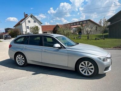Usata BMW 320 190 CV (139 kW) 2015 Grigio Station wagon