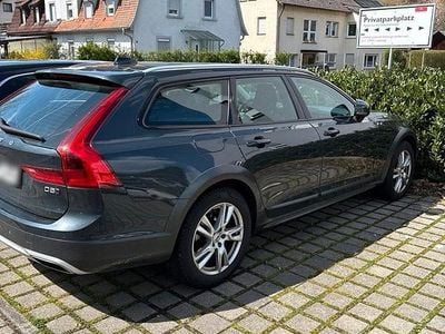 Gebraucht Volvo V90 CC 235 PS (172 kW) 2018 Andere farben Kombi