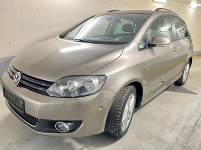 Gebraucht VW Golf VII Life 105 PS (77 kW) 2013 Braun Limousine