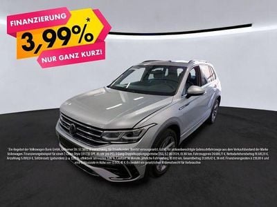 Usata VW Tiguan R-line 200 CV (147 kW) 2022 Argento SUV