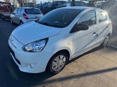 Usado Mitsubishi Space Star Classic Collection 71 HP (52 kW) 2015 Branco Citadino