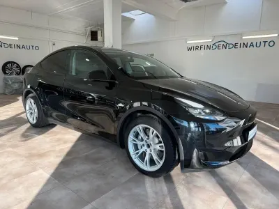 Gebraucht Tesla Model Y RWD 235 kW (320 PS) 2024 Schwarz SUV