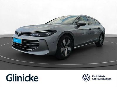 Gebraucht VW Passat Business 150 PS (110 kW) 2024 Oyster silver metallic Kombi