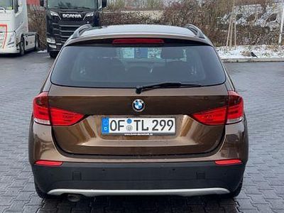 Gebraucht BMW X1 Sport Line 143 PS (105 kW) 2011 Braun SUV