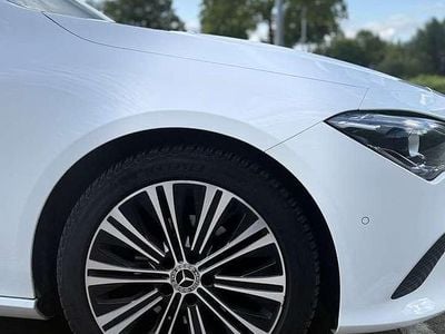 Mercedes CLA180