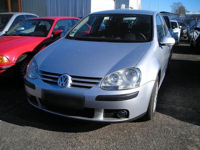 Gebraucht VW Golf IV 105 PS (77 kW) 2005 Silber Limousine