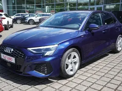 Gebraucht Audi A3 S-Line 150 PS (110 kW) 2022 Blau Limousine