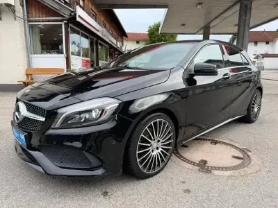 Gebraucht Mercedes A200 AMG line 136 PS (100 kW) 2015 Schwarz Kleinwagen